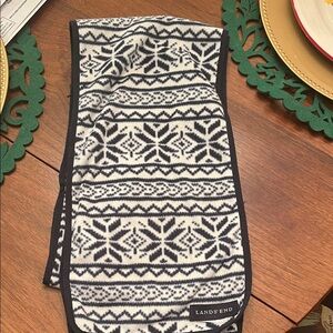 Lands' End Geometric Black and White Scarf
